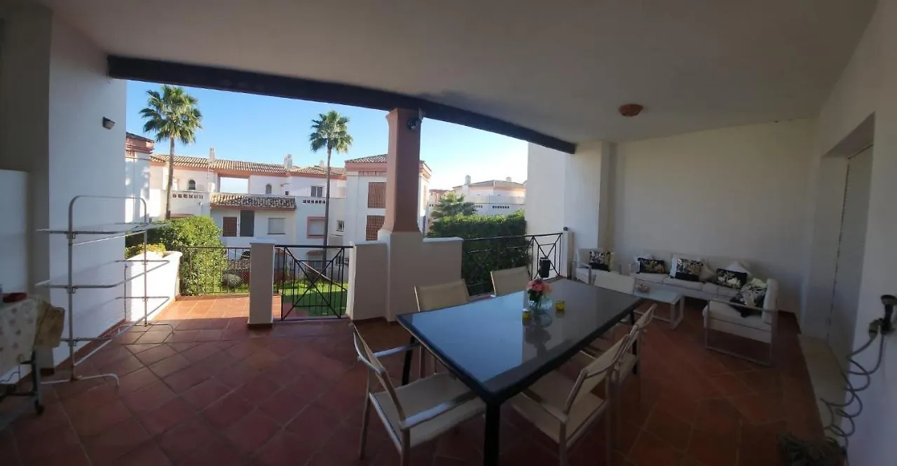 Apartamento Familiar Con Jardin Y Terraza Privada Alcaidesa