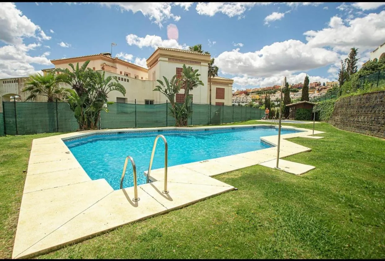 Apartamento Familiar Con Jardin Y Terraza Privada Alcaidesa Apartment