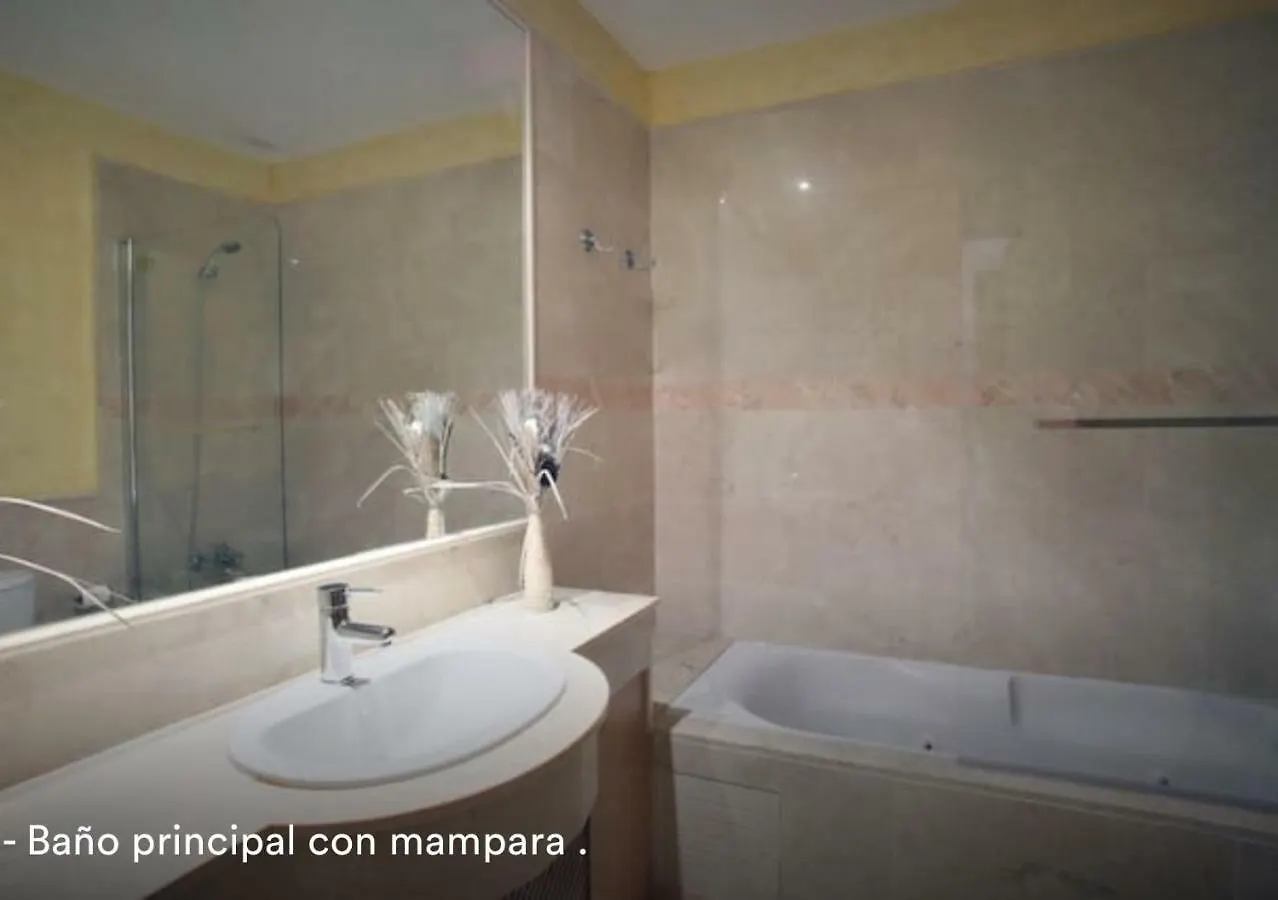 Apartamento Familiar Con Jardin Y Terraza Privada Alcaidesa Spain