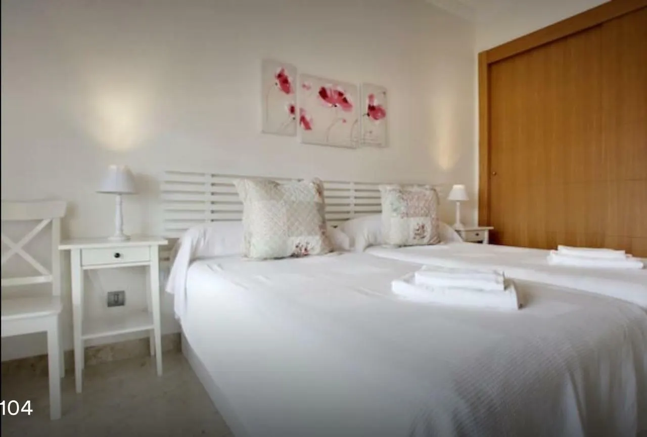 Apartamento Familiar Con Jardin Y Terraza Privada Alcaidesa