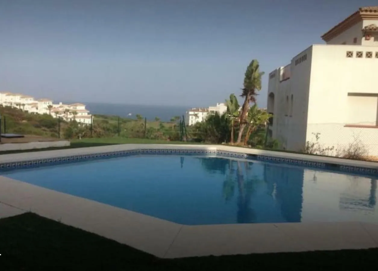 Apartment Apartamento Familiar Con Jardin Y Terraza Privada Alcaidesa